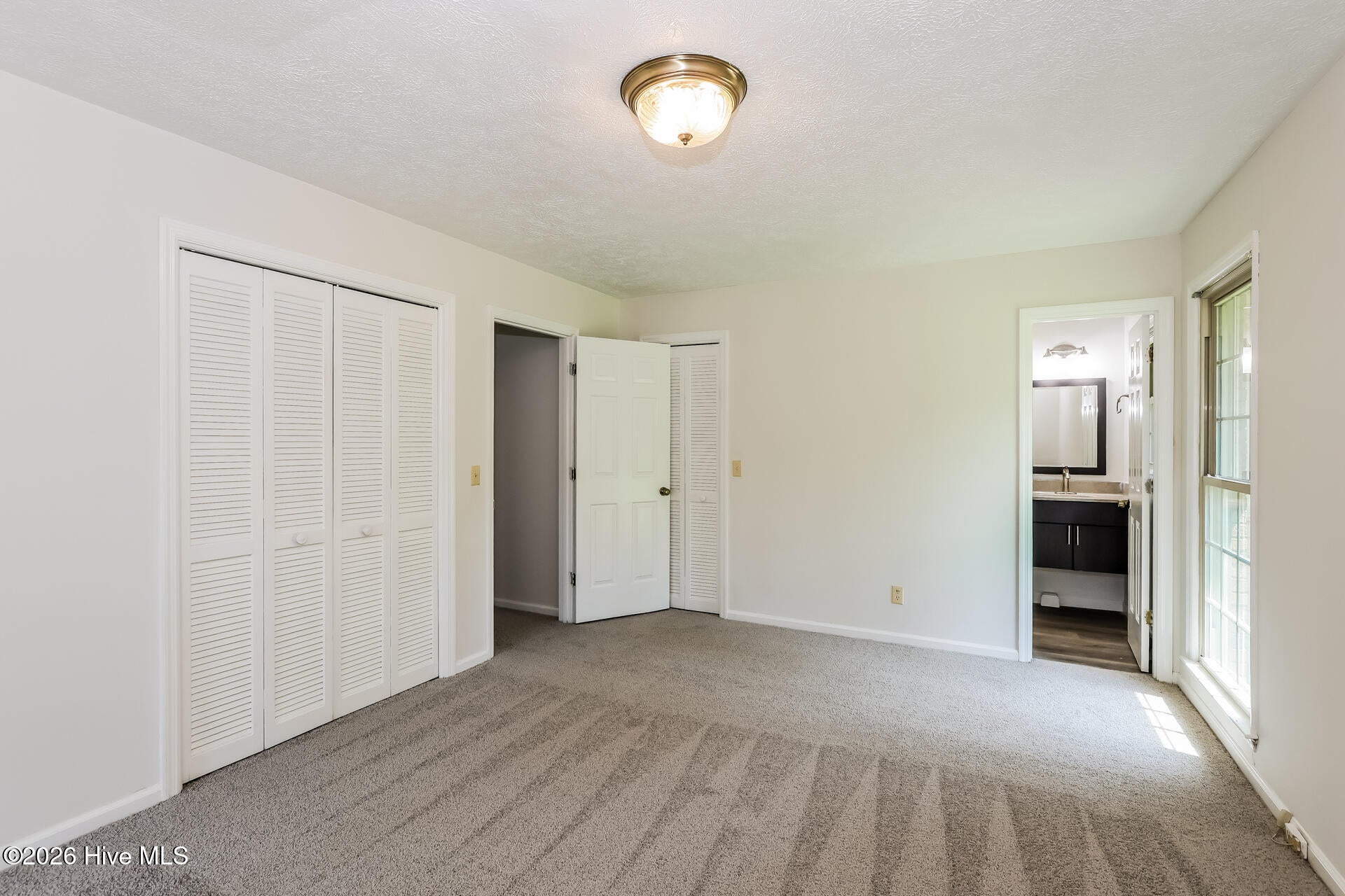 2126 Huron Drive