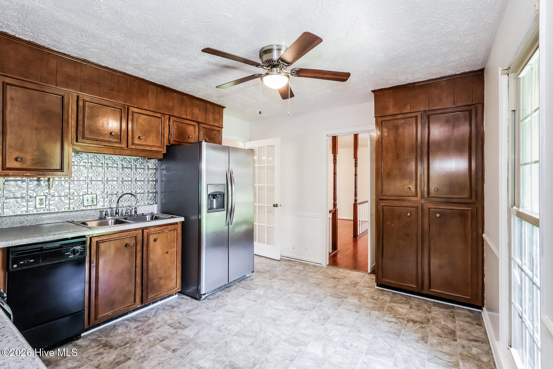 2126 Huron Drive
