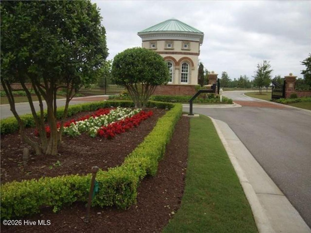 Photo of 781 Cannonsgate Drive, Newport, NC 28570 (MLS # 100558552)