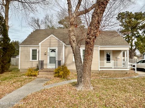 Photo of 612 Maple Street, Elizabeth City, NC 27909 (MLS # 100550102)