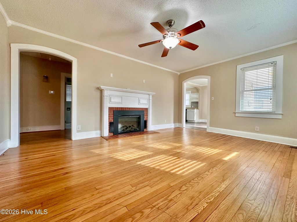 Photo of 612 Maple Street, Elizabeth City, NC 27909 (MLS # 100550102)