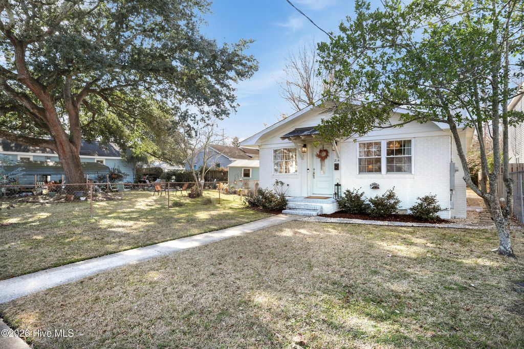 Photo of 214 S 15th Street, Wilmington, NC 28401 (MLS # 100547874)