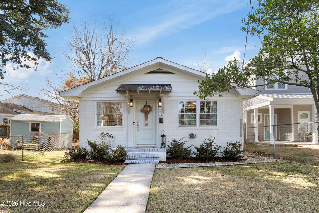 Photo of 214 S 15th Street, Wilmington, NC 28401 (MLS # 100547874)