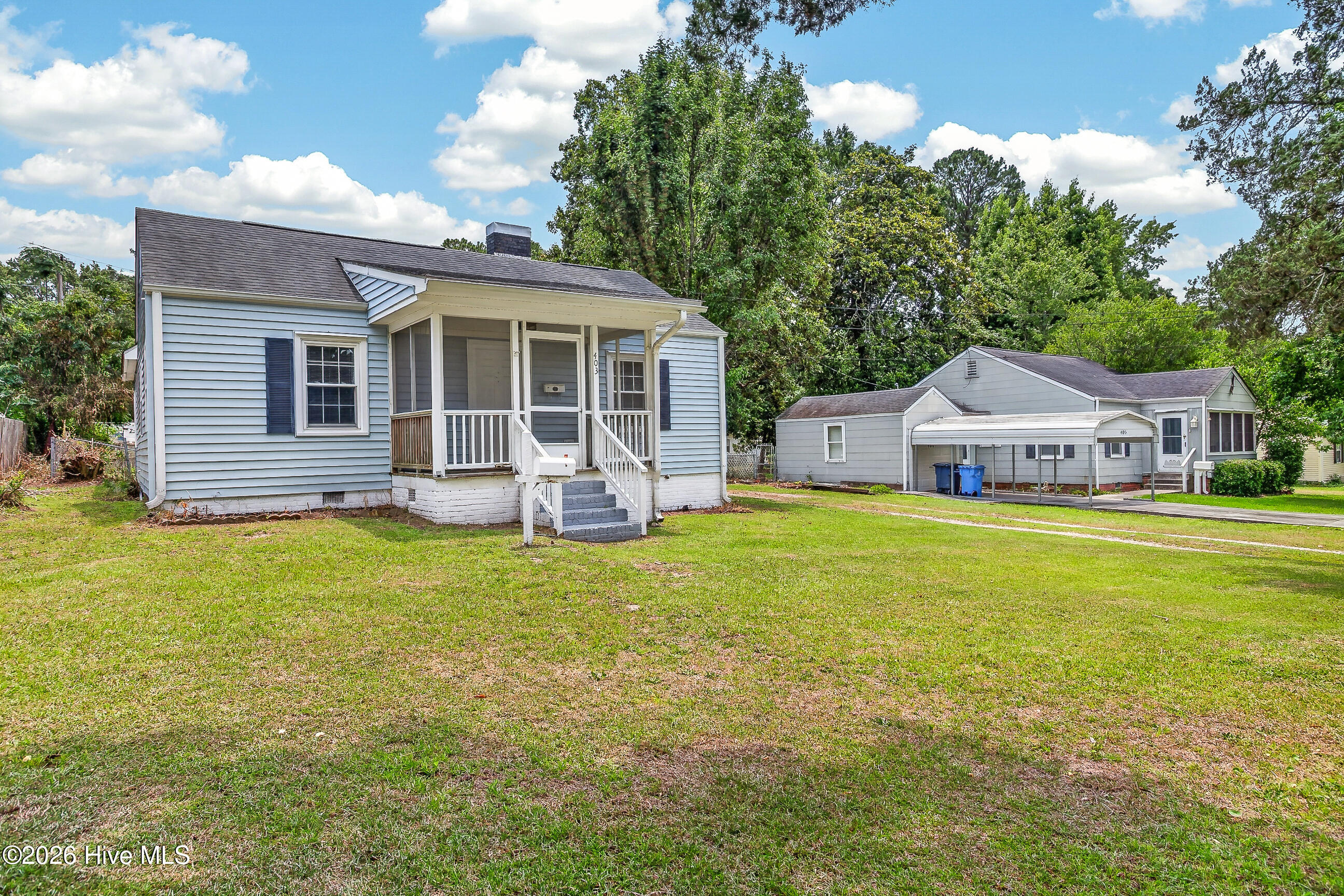 403 Sherwood Road