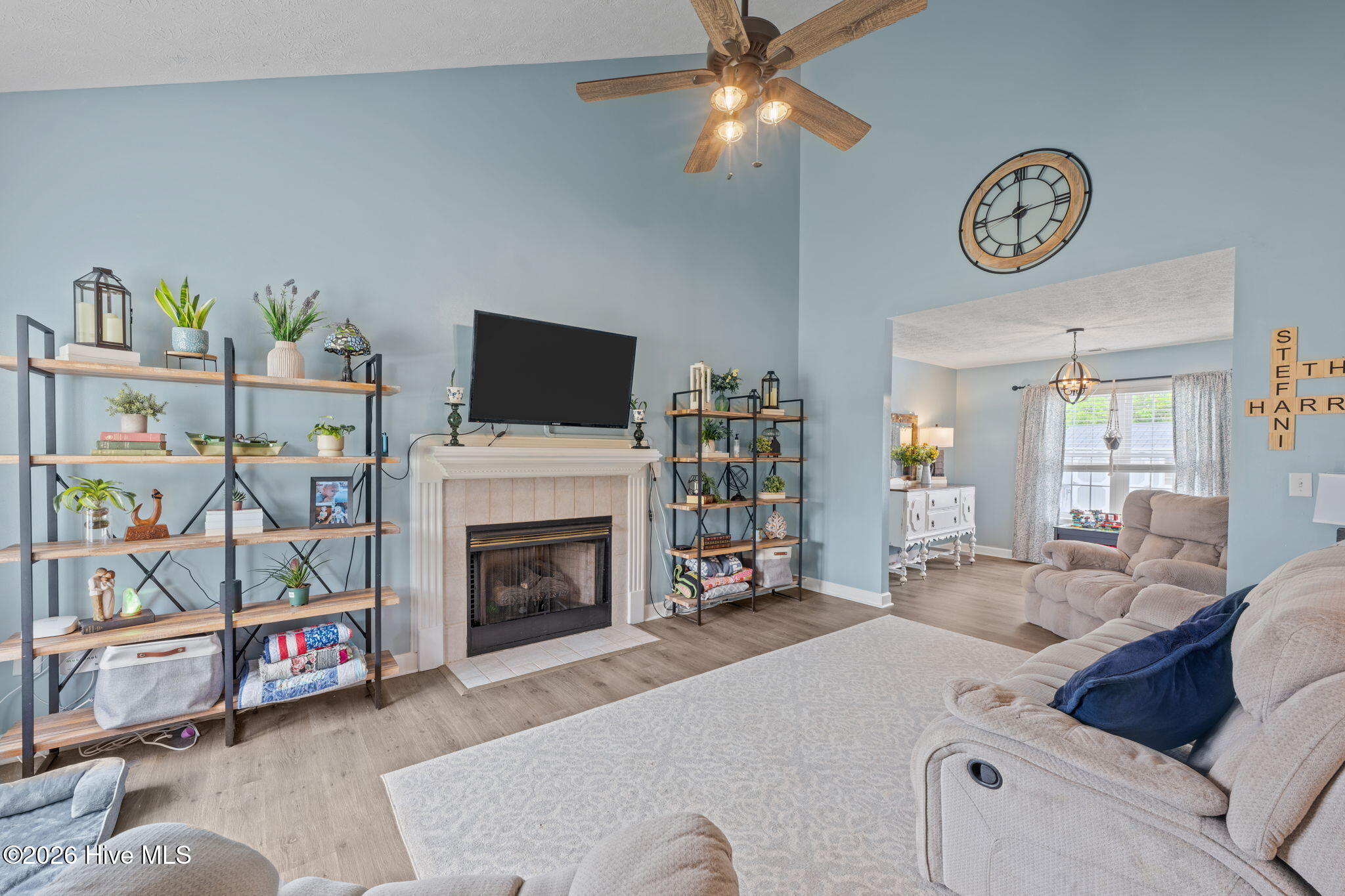 615 Fox Ridge Court