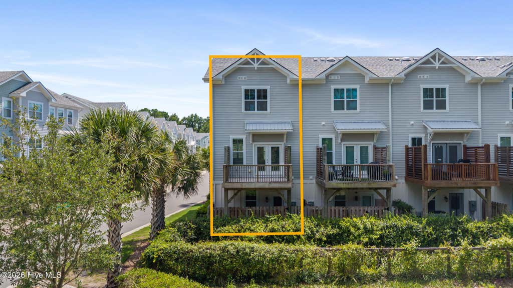 Photo of 3927 Malabar Run RUN, Wilmington, NC 28409 (MLS # 100594663)