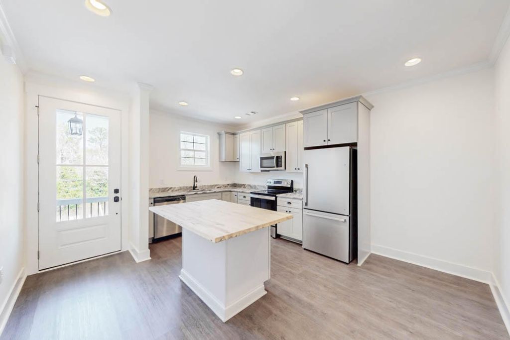 Photo of 219 Banksia Road, Aiken, SC 29803 (MLS # 552346)