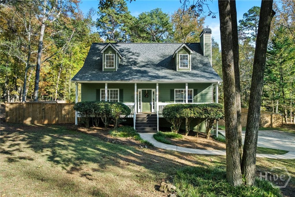 Photo of 4230 Jonathan Lane, Cumming, GA 30040 (MLS # CL348210)