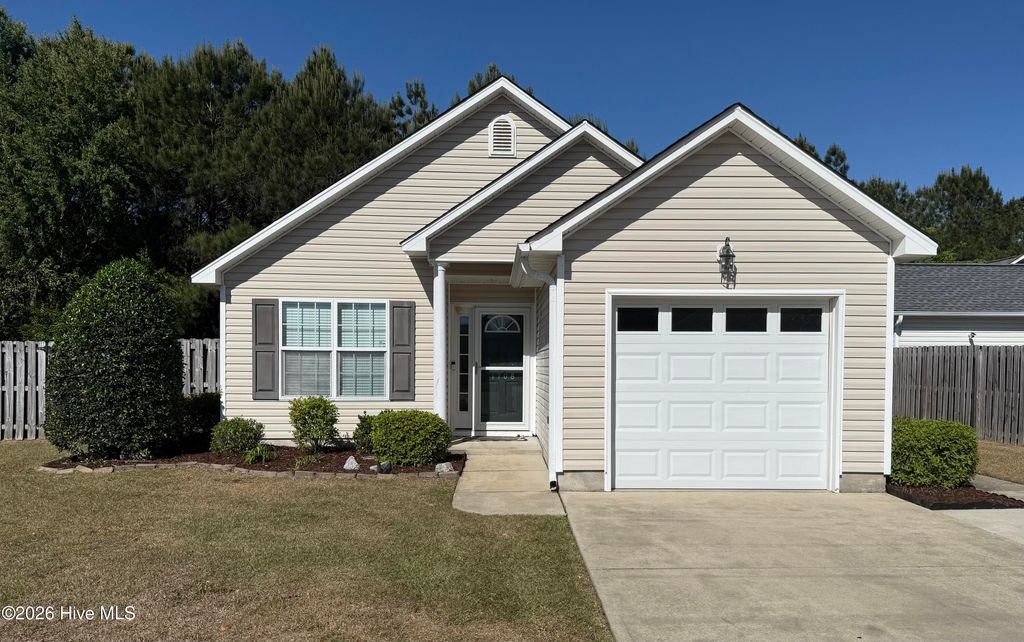 Photo of 1708 Grant Circle, Leland, NC 28451 (MLS # 100570861)