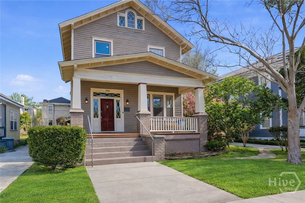 Photo of 514 Maupas Avenue, Savannah, GA 31401 (MLS # SA350876)