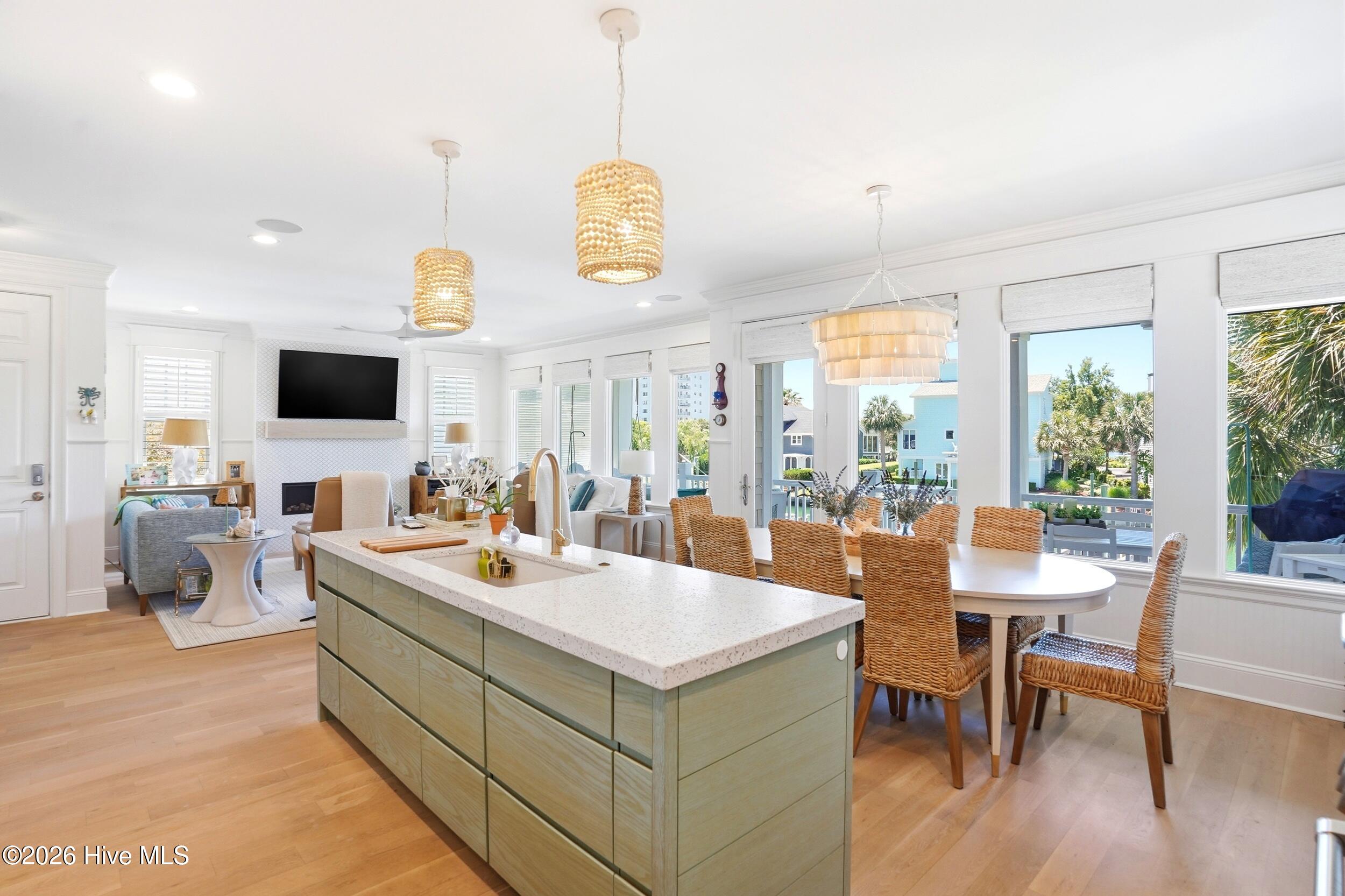 312 Causeway Drive Unit A