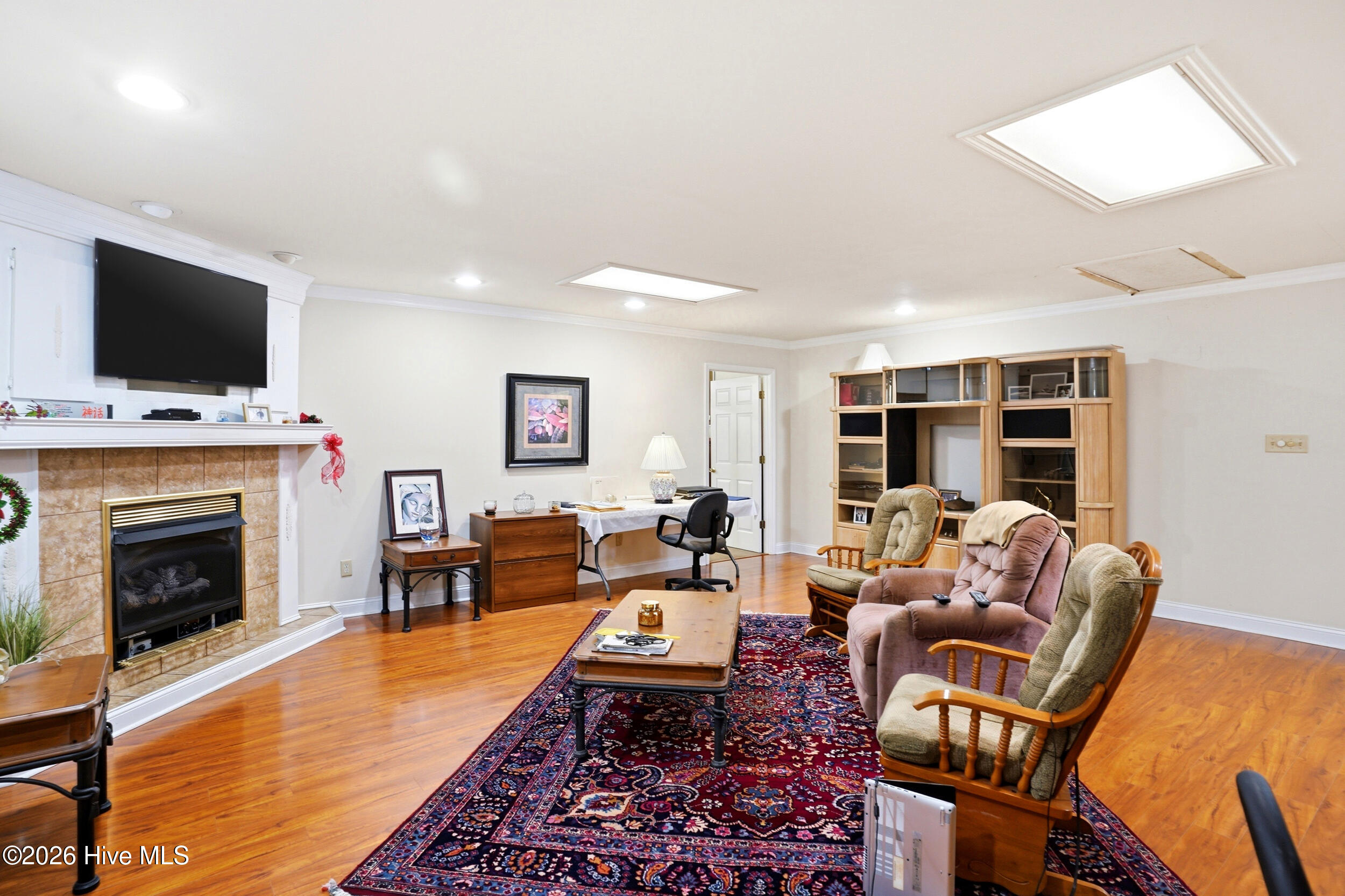 2051/2061 Dawson Cabin Road