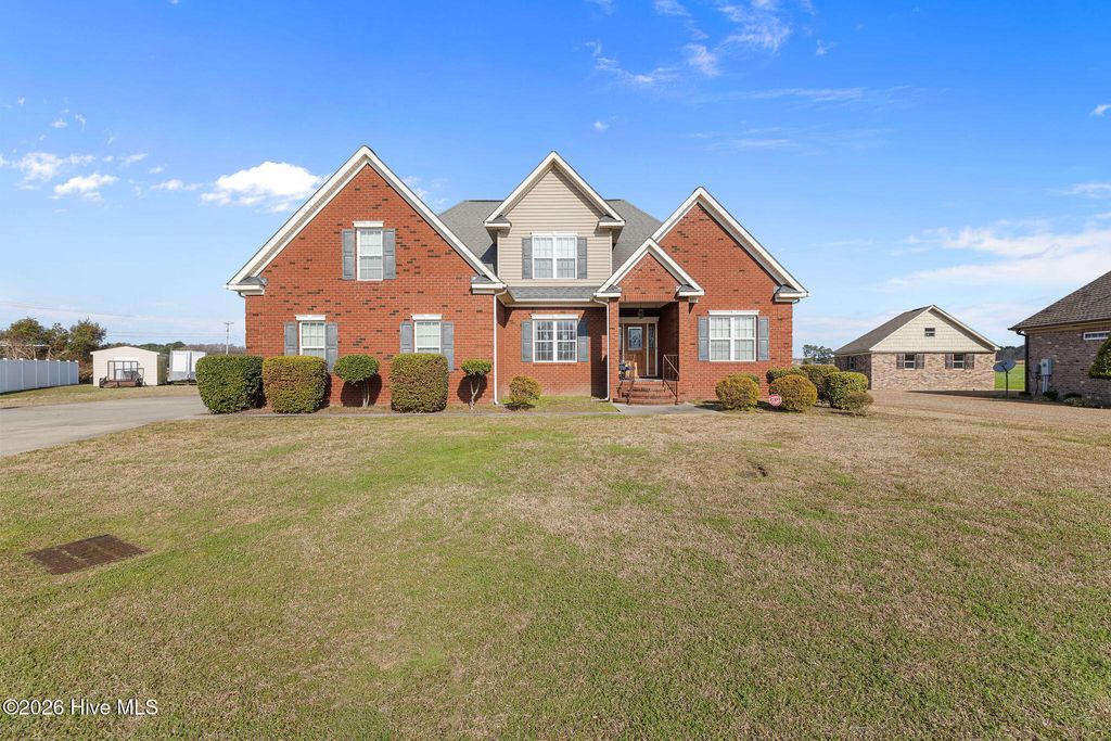 Photo of 102 Atsur Place, Goldsboro, NC 27534 (MLS # 100558960)