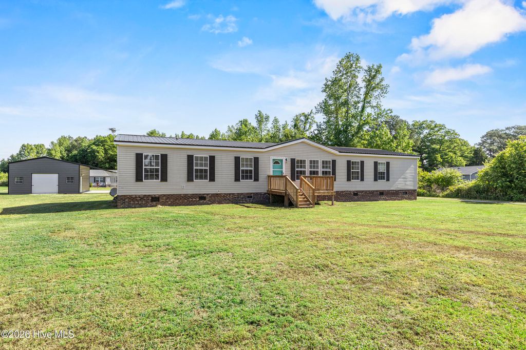Photo of 2041 Bay Road, Wallace, NC 28466 (MLS # 100564915)
