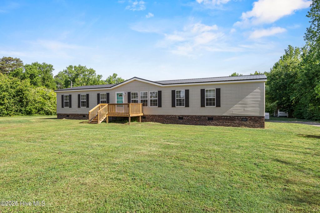 Photo of 2041 Bay Road, Wallace, NC 28466 (MLS # 100564915)