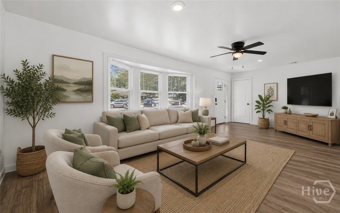 2223 Daffin Drive