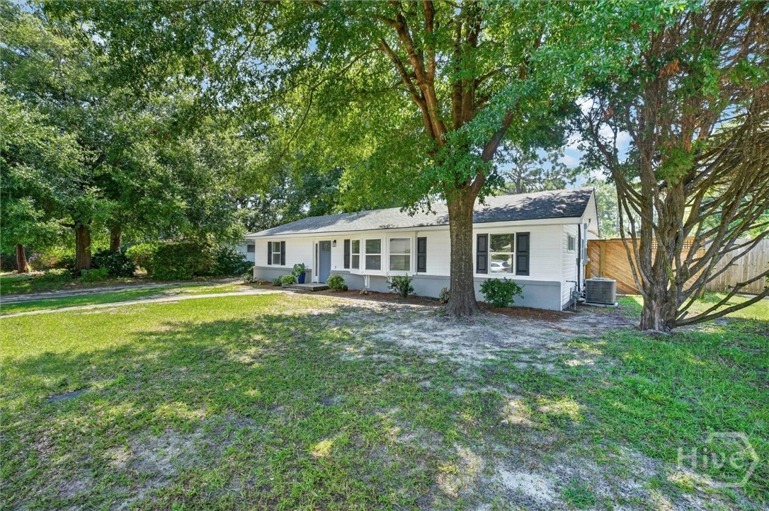 2223 Daffin Drive