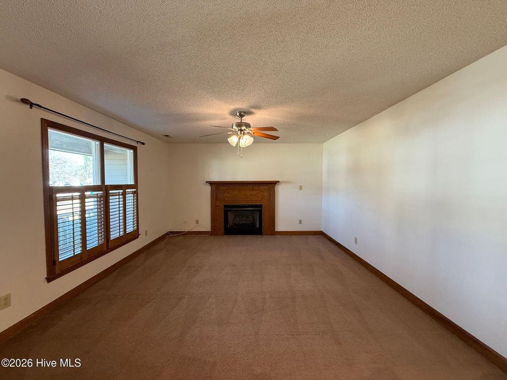 Photo of 808 Mandarin Trail, Jacksonville, NC 28540 (MLS # 100554073)