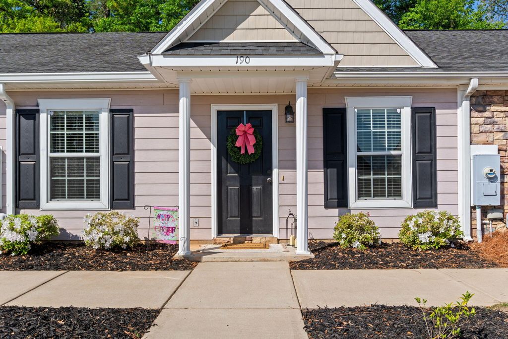 Photo of 190 Haley Drive, North Augusta, SC 29860 (MLS # 554116)