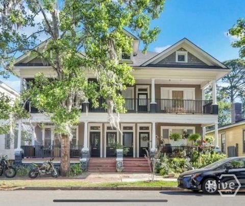 Homes For Rent - 216 W W 41st Street<br/> Savannah, GA 31401