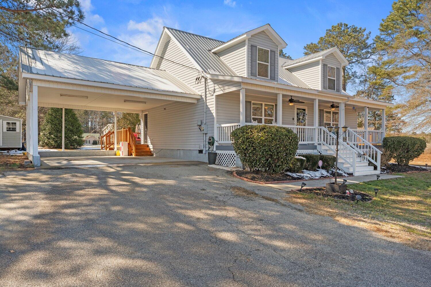 36 E Plainview Drive