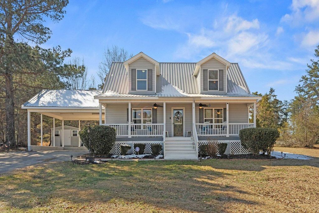 Photo of 36 E Plainview Drive, Warrenton, GA 30828 (MLS # 551810)