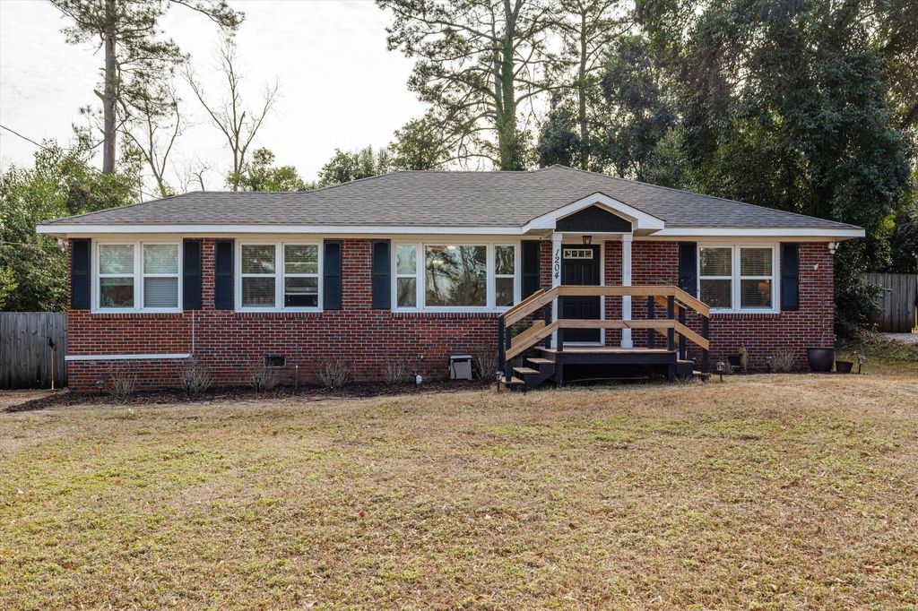 Photo of 1204 Azalea Drive, Augusta, GA 30904 (MLS # 551616)
