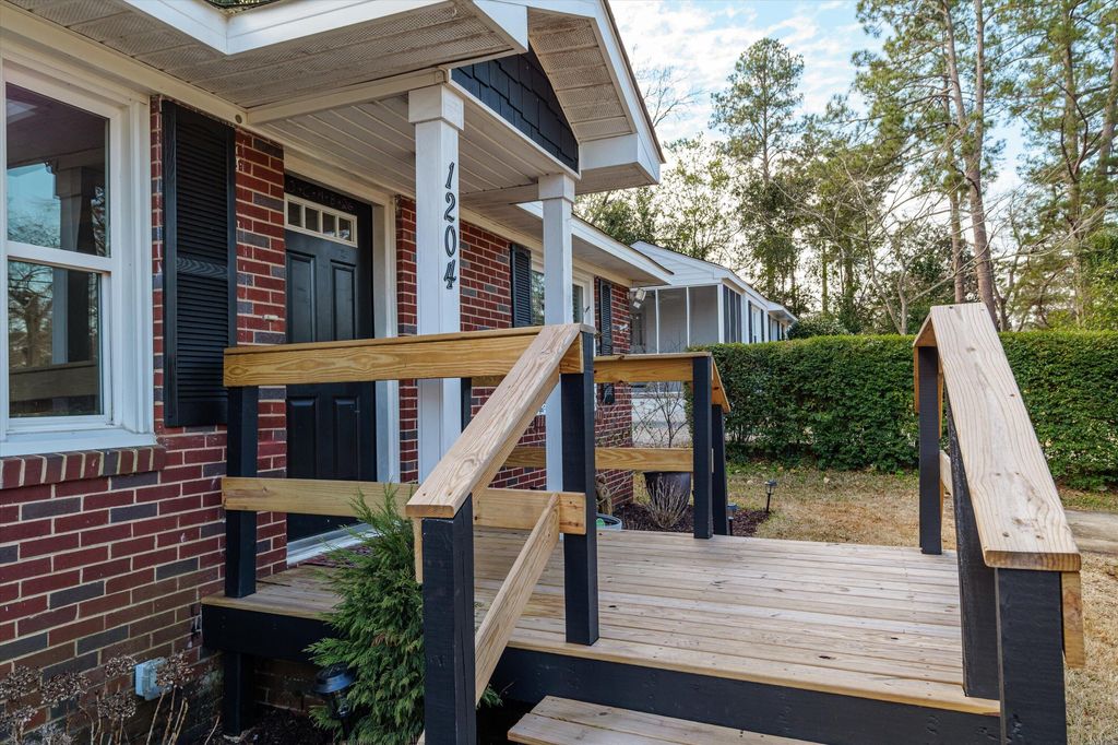 Photo of 1204 Azalea Drive, Augusta, GA 30904 (MLS # 551616)