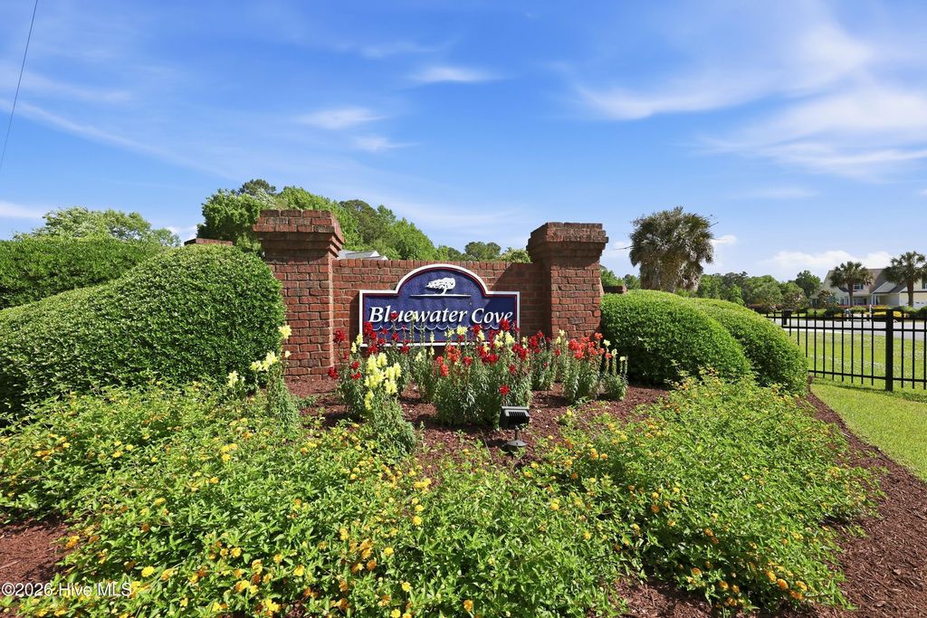 Photo of 303 Duck Haven, Swansboro, NC 28584 (MLS # 100576422)