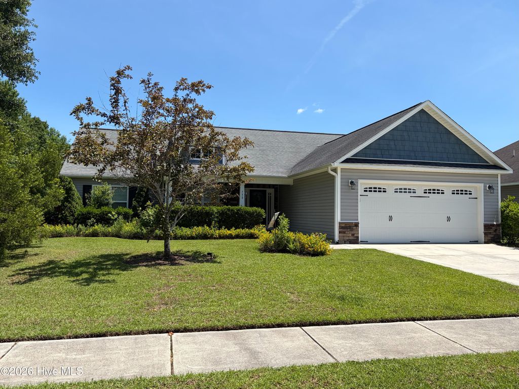 Photo of 758 Radiant Drive, Jacksonville, NC 28546 (MLS # 100578247)