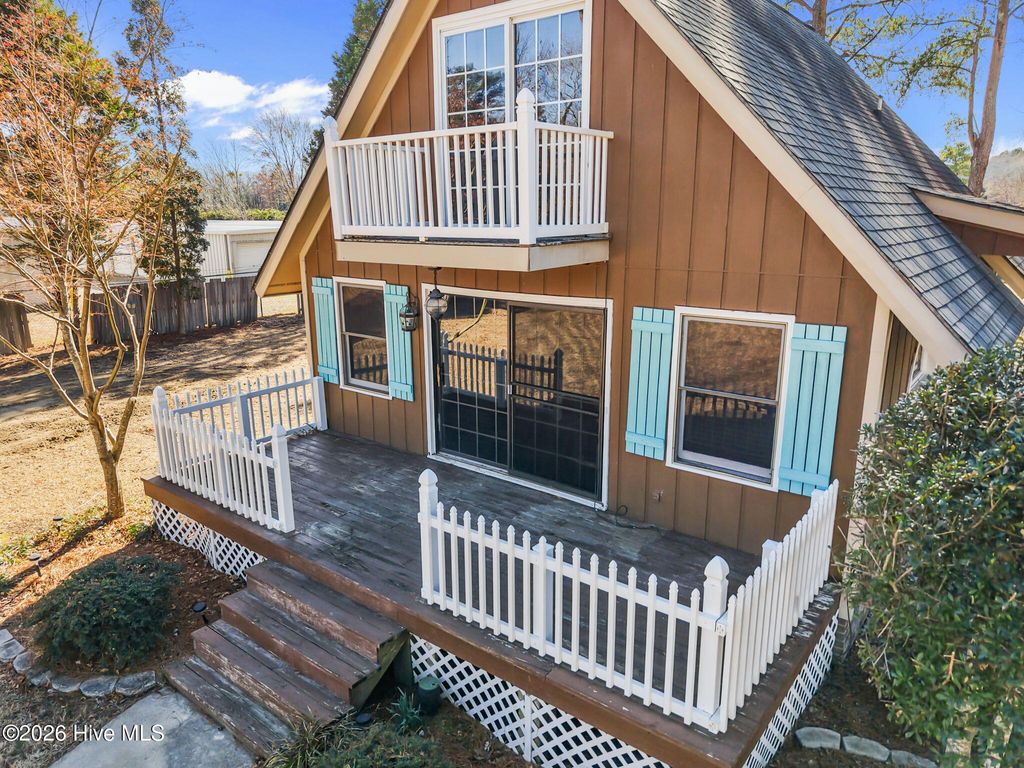 Photo of 4984 Us 264 Hwy, Washington, NC 27889 (MLS # 100551073)