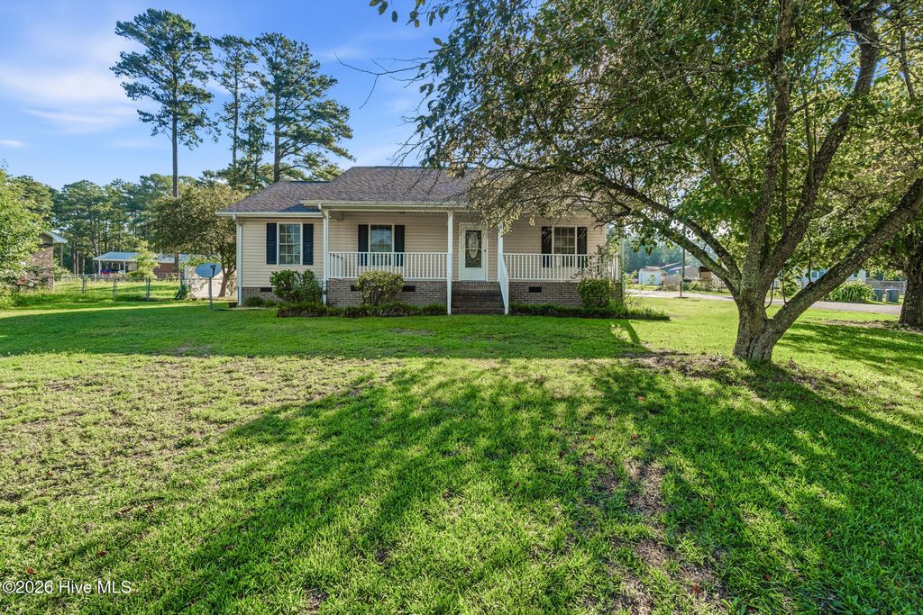 Photo of 230 Colonial Drive, Rockingham, NC 28379 (MLS # 100587886)