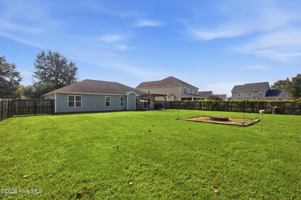 Photo of 2820 Walter Drive, New Bern, NC 28562 (MLS # 100596146)