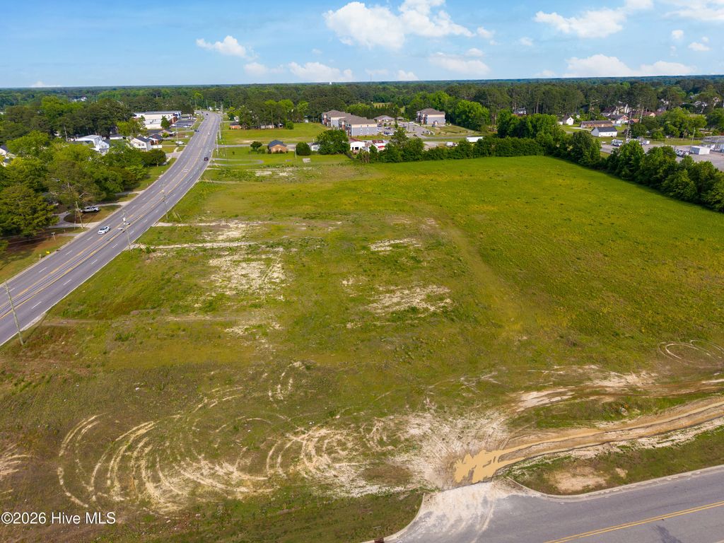Photo of 4640 E 10th Street, Greenville, NC 27858 (MLS # 100574647)