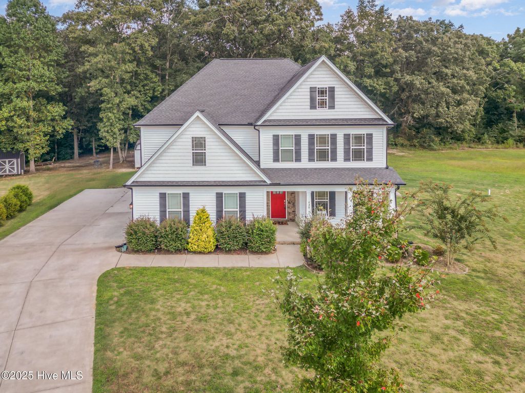 Photo of 420 Colson Ridge Drive, Clayton, NC 27520 (MLS # 100525294)