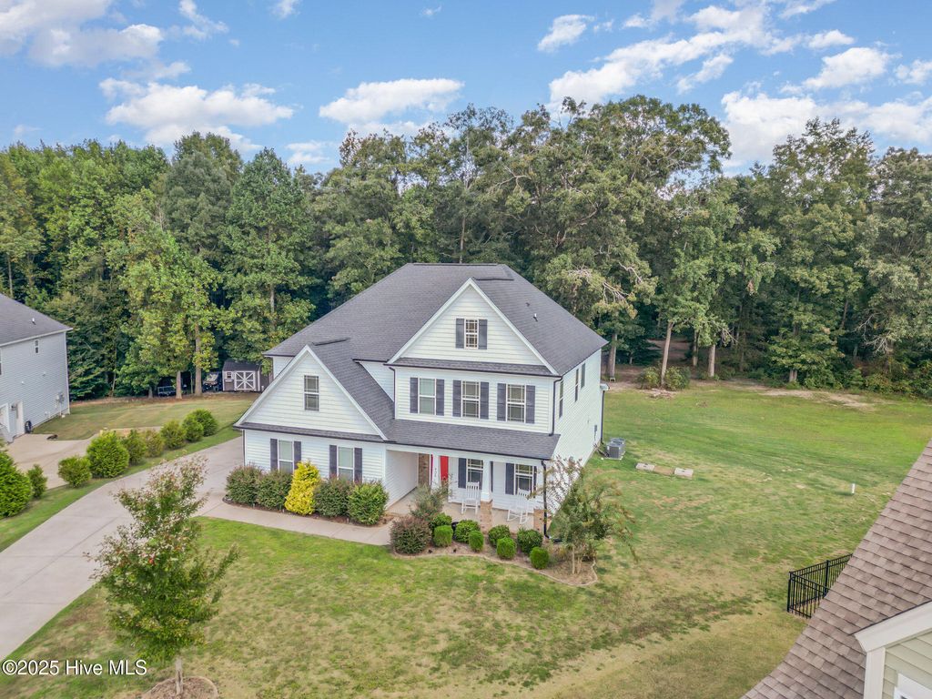 Photo of 420 Colson Ridge Drive, Clayton, NC 27520 (MLS # 100525294)