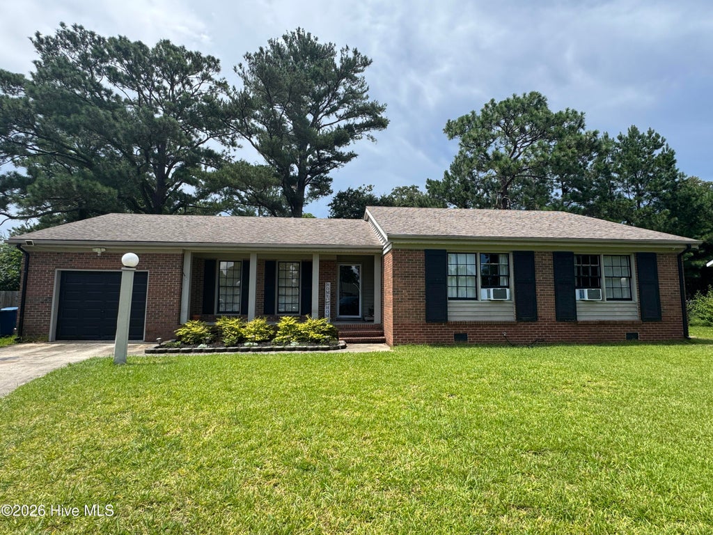 Photo of 108 Ronny Court, Jacksonville, NC 28546 (MLS # 100595358)