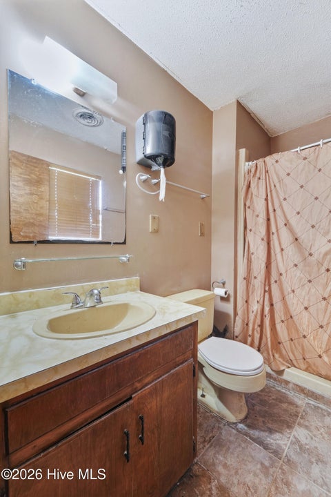 Tiny photo for 304 Branchwood Court, Jacksonville, NC 28546 (MLS # 100605937)