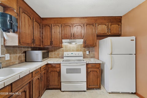 Tiny photo for 304 Branchwood Court, Jacksonville, NC 28546 (MLS # 100605937)