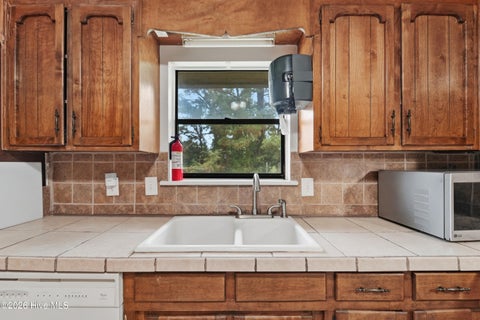 Tiny photo for 304 Branchwood Court, Jacksonville, NC 28546 (MLS # 100605937)