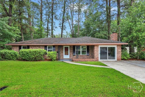 Homes For Sale - 9 Austin Drive<br/> Savannah, GA 31419