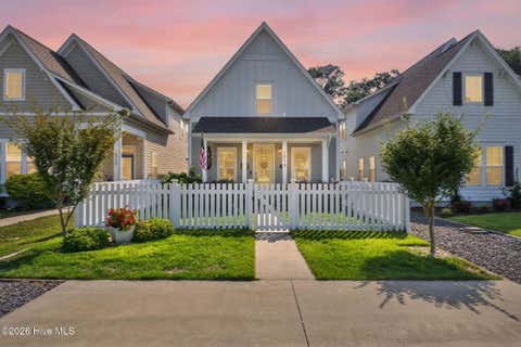 Photo of 1018 N Caswell Avenue, Southport, NC 28461 (MLS # 100596553)