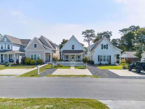 Tiny photo for 1018 N Caswell Avenue, Southport, NC 28461 (MLS # 100596553)