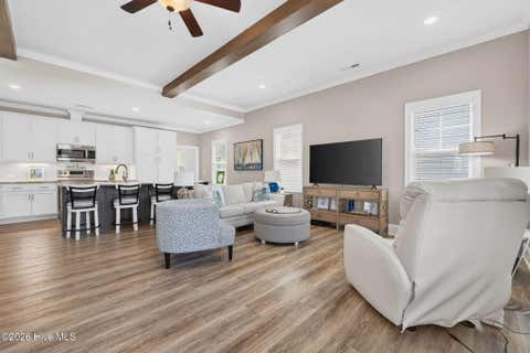 Tiny photo for 1018 N Caswell Avenue, Southport, NC 28461 (MLS # 100596553)