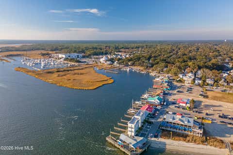 Tiny photo for 1018 N Caswell Avenue, Southport, NC 28461 (MLS # 100596553)