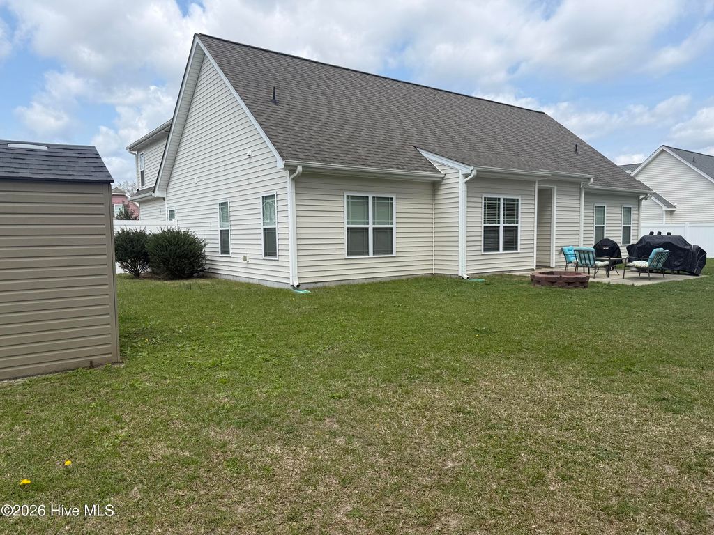 Photo of 3813 E Baywood Lane, Greenville, NC 27834 (MLS # 100563225)