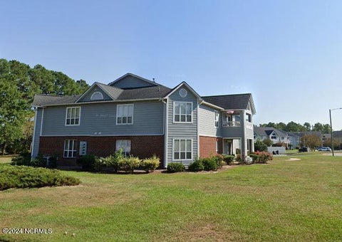 Condo For Rent - 101 Breezewood Drive #A<br/> Greenville, NC 27858
