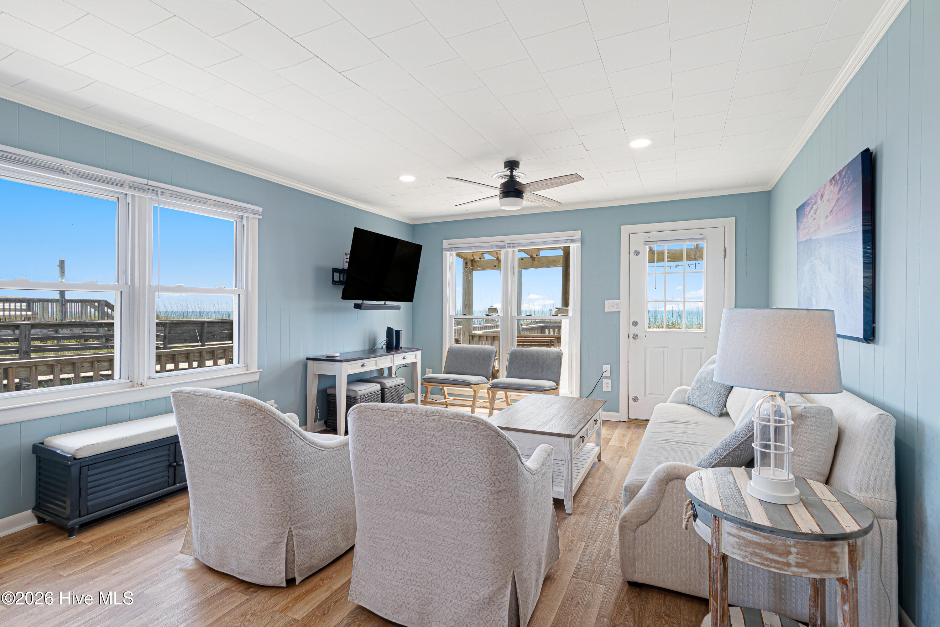 901 Ocean Drive