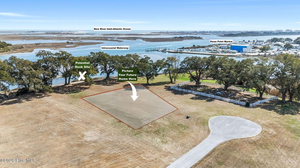 Photo of 175 Flamingo Lane, Sneads Ferry, NC 28460 (MLS # 100559816)