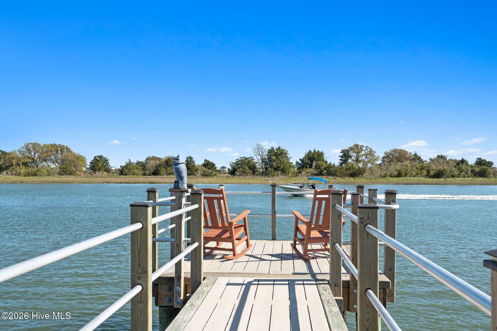 Photo of 1872 Oak Harbour Drive SW, Ocean Isle Beach, NC 28469 (MLS # 100567853)